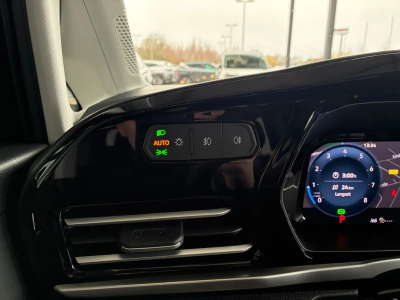 Ford Tourneo Connect 1.5 Ecoboost 116 AT Titanium L2