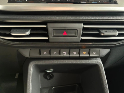 Ford Tourneo Connect 1.5 Ecoboost 116 AT Titanium L2