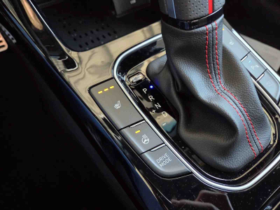 Hyundai i30 1.5 T-GDI mHEV DCT 140 N-Line