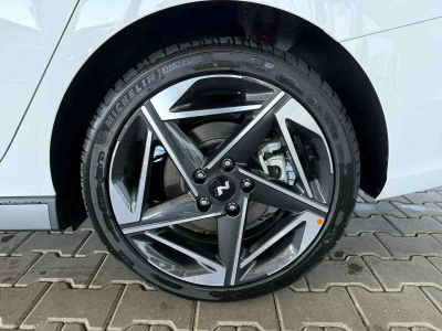 Hyundai i30 1.5 T-GDI mHEV DCT 140 N-Line