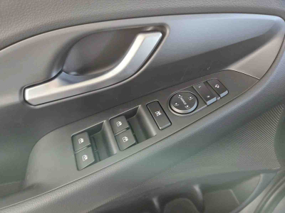 Hyundai i30 1.5 T-GDI mHEV DCT 140 N-Line