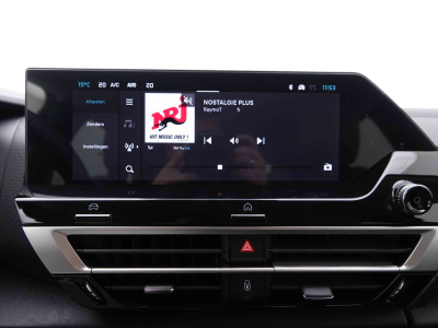 Citroën C4 1.2 Hybride 145 e-DC6 Max