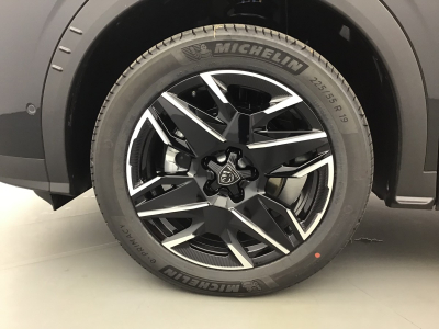 Peugeot 3008 1.2 Hybrid 145 E-DSC6 GT