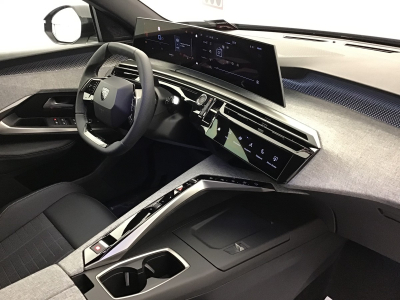 Peugeot 3008 1.2 Hybrid 145 E-DSC6 GT