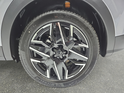 Peugeot 3008 1.2 Hybrid 145 E-DSC6 GT