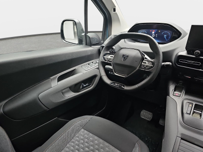 Peugeot Rifter 1.5 BlueHDi 130 EAT8 GT