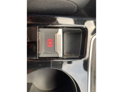 Peugeot 208 1.2 PureTech Hýbrid 110 E-DSC6 Allure