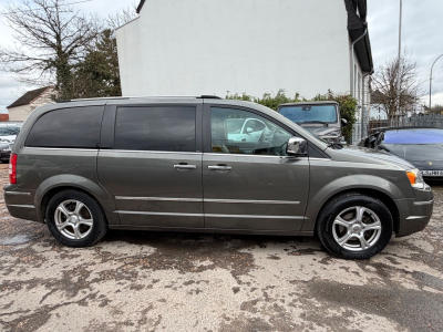 Chrysler Grand Voyager Limited 2.8 CRD Autom.