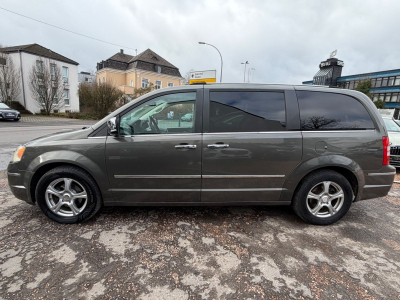 Chrysler Grand Voyager Limited 2.8 CRD Autom.