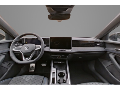 Volkswagen Passat Variant 2.0 TSI 204 DSG R-Line