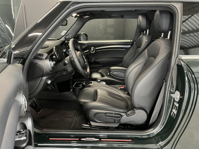 MINI John Cooper Works 17/KEYLESS/YOURS/CHILI/ PANO/Camera/VOLL