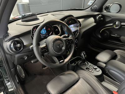 MINI John Cooper Works 17/KEYLESS/YOURS/CHILI/ PANO/Camera/VOLL