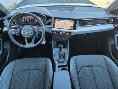 Audi A1 A1 SPOERTBACK 35 TFSI S-LINE INTERIEUR GPS BLUETOOTH