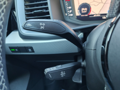 Audi A1 A1 SPOERTBACK 35 TFSI S-LINE INTERIEUR GPS BLUETOOTH