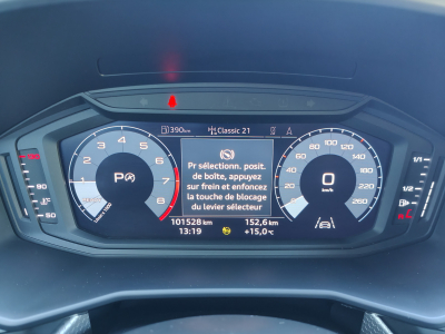 Audi A1 A1 SPOERTBACK 35 TFSI S-LINE INTERIEUR GPS BLUETOOTH