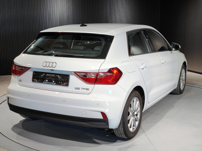 Audi A1 A1 SPOERTBACK 35 TFSI S-LINE INTERIEUR GPS BLUETOOTH