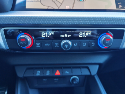 Audi A1 A1 SPOERTBACK 35 TFSI S-LINE INTERIEUR GPS BLUETOOTH