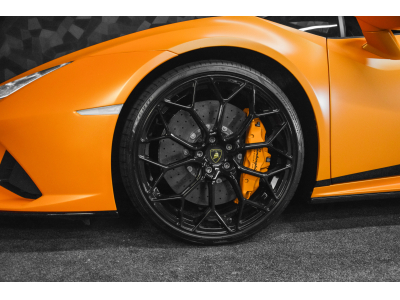 Lamborghini Huracán EVO Spyder LP 640-4 - ARANCIO BOREALIS