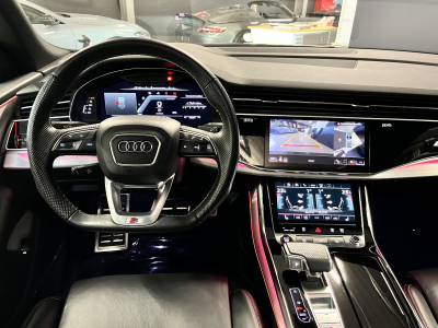 Audi SQ8 4.0 TDI Quattro/Matrix PANO/B&O/23/360°/HUD/AHK/ADAPTATIVE CRUISE
