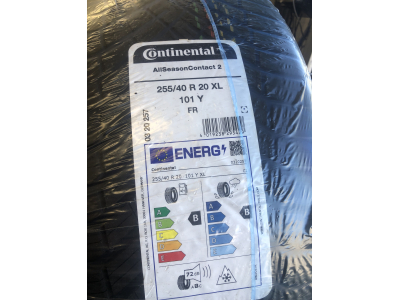 Pneus toutes saisons 20