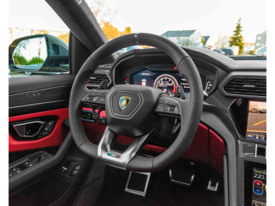 Lamborghini Urus 4.0 V8 Auto./PANO/23/360°/B&O/HUD/CARBON/VOLL