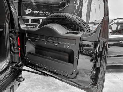 Land-Rover Defender DEFENDER 110 D250X-DYNAMIC SE AWD MY25