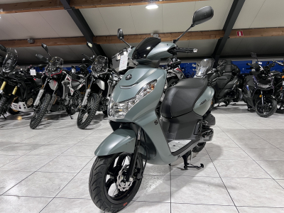 Peugeot Kisbee CL A   25 km/h