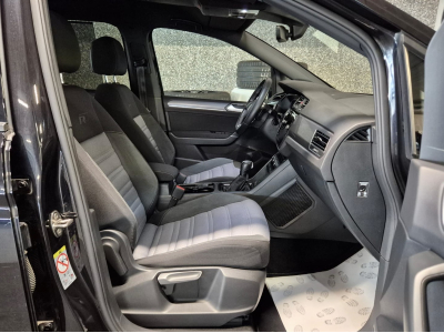 Volkswagen Touran 2.0 TDI 150 DSG 3X R-LINE 7 SITZE LED NAVI
