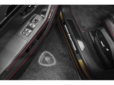 Lamborghini Urus SE - MATTE VERDE GEA - AD PERSONAM