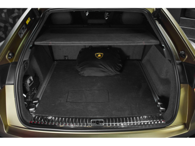 Lamborghini Urus SE - MATTE VERDE GEA - AD PERSONAM