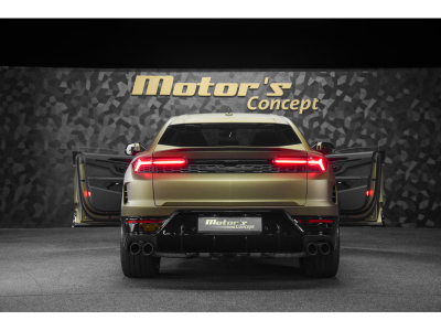 Lamborghini Urus SE - MATTE VERDE GEA - AD PERSONAM