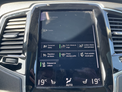 Volvo XC90 T8 AWD Recharge PHEV Momentum 7 Places Panorama