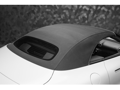 Mercedes-Benz SL 63 AMG 4 MATIC + / MANUFAKTUR Opalite White Magno