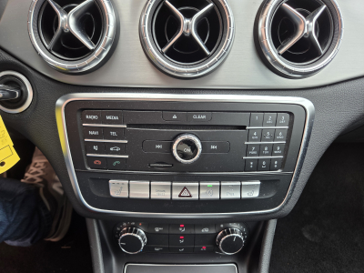 Mercedes-Benz CLA 200 D 7G-DCT COUPE AMG-LINE