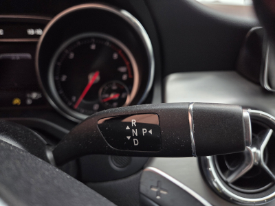 Mercedes-Benz CLA 200 D 7G-DCT COUPE AMG-LINE