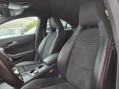 Mercedes-Benz CLA 200 D 7G-DCT COUPE AMG-LINE