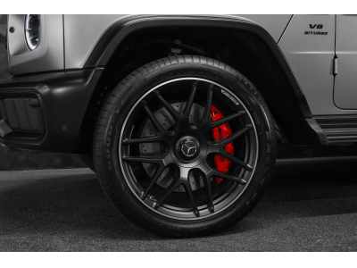 Mercedes-Benz G 63 AMG V8 Bi-Turbo - MANUFAKTUR Platinum Magno