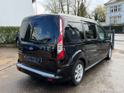 Ford Grand Tourneo Connect Titanium/Pano/7xsit/kamera
