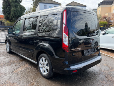 Ford Grand Tourneo Connect Titanium/Pano/7xsit/kamera