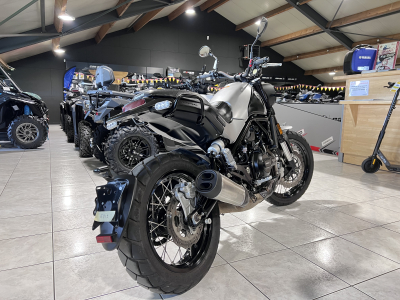 Benelli Leoncino TRAIL 500