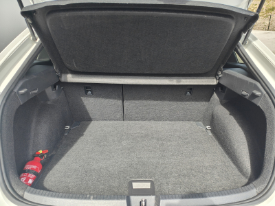 Volkswagen Taigo 1.0 TSI DSG R-LINE CARPLAY CAMERA LED GPS