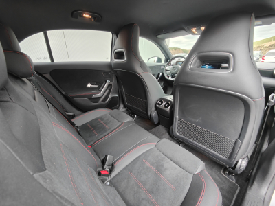 Mercedes-Benz A 200 A200 8G-DCT PACK AMG GPS CARPLAY LUMIERE AMBIANCE