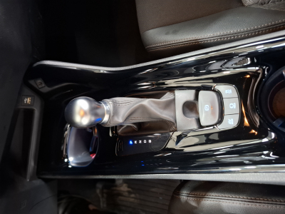 Toyota C-HR 1.8 Hybrid E-CVT 1 HAND, CAMERA, NAVI,CUIR,