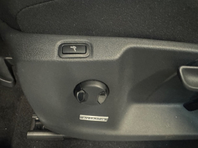 Volkswagen Touran VOLKSWAGEN TOURAN EN STOCK COMFORTLINE LED DSG ERGO SITZE SITZHEIZUNG