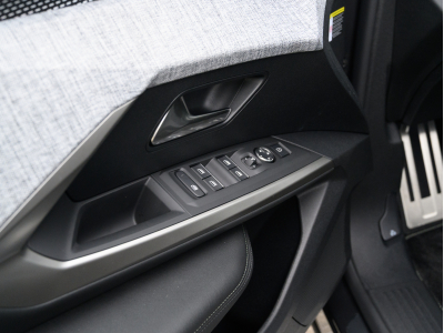 Peugeot 3008 III 1.2 Hybrid 145 e-DCS6 GT | Pack 360° Vision | Drive Assist Plus :