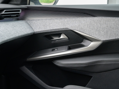 Peugeot 3008 III 1.2 Hybrid 145 e-DCS6 GT | Pack 360° Vision | Drive Assist Plus :