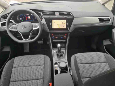 Volkswagen Touran 1.5 TSI 150 DSG Confortline 7 places