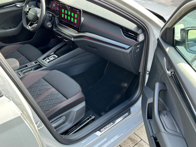 Skoda Octavia 2.0 TSi DSG 265 RS