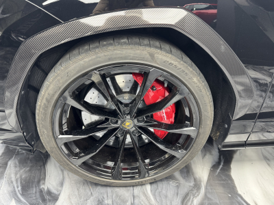 Lamborghini Urus S 666 HP V8 4.0