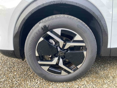 Peugeot 2008 1.2 Hybrid 145 E-DSC6 GT